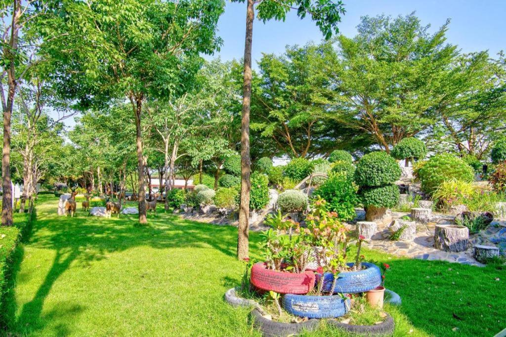 Thaiasia Goldensea Resort Phra Nakhon Si Ayutthaya Exterior foto