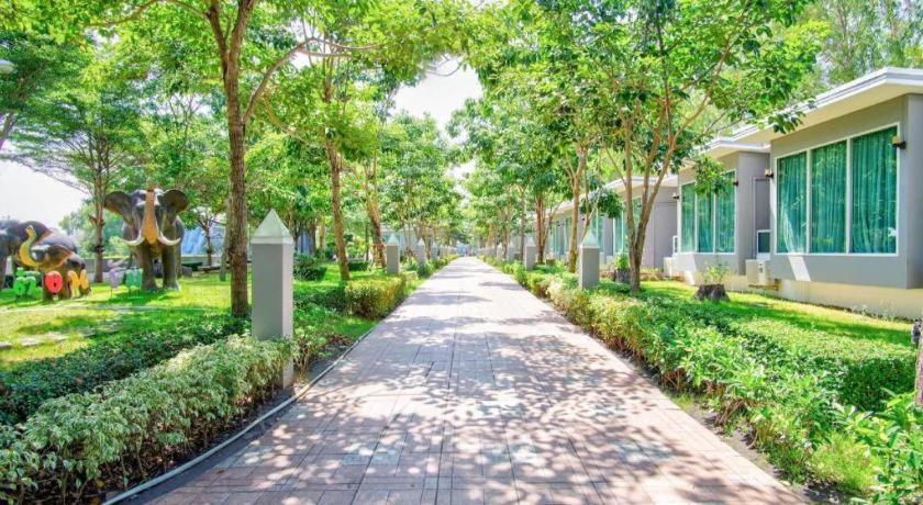 Thaiasia Goldensea Resort Phra Nakhon Si Ayutthaya Exterior foto